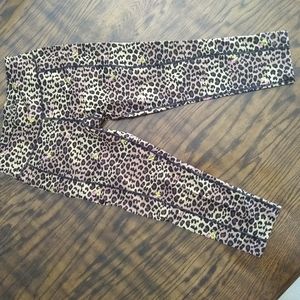 Betsey Johnson Leopard Print Capri Leggings